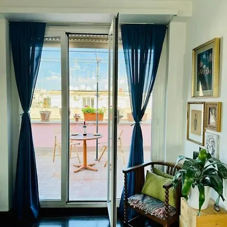 Penthouse Con Terrazzo Vista A Monteverde Apartamento *